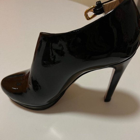 PRADA BLACK PATENT LEATHER BOOTIES SIZE 37 - Picture 3 of 5